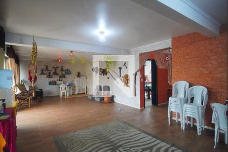 sala 1 de casa à venda com 3 quartos, 213m² em Rio Branco, Novo Hamburgo