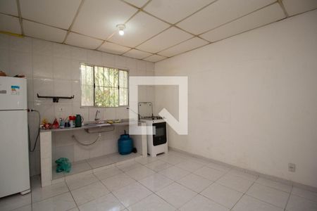 Sala/Cozinha de casa para alugar com 1 quarto, 38m² em Moinho Velho, São Paulo