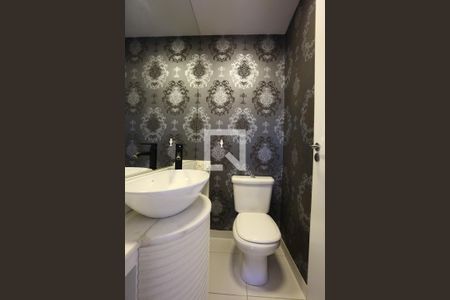 lavabo de apartamento à venda com 3 quartos, 126m² em Jardim Henriqueta, Taboão da Serra