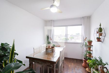 Sala de apartamento à venda com 2 quartos, 66m² em Quitaúna, Osasco