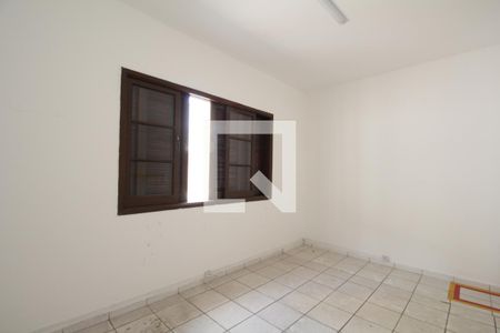 Quarto 1 de casa para alugar com 3 quartos, 150m² em Jardim Bom Tempo, Taboão da Serra