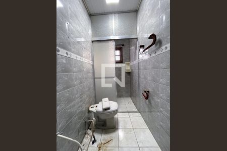 banheiro suite de casa para alugar com 3 quartos, 110m² em Campina, São Leopoldo