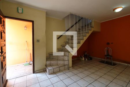 Sala de casa para alugar com 2 quartos, 111m² em Vila Curuçá, Santo André