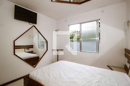 Quarto de apartamento para alugar com 1 quarto, 30m² em Medianeira, Porto Alegre