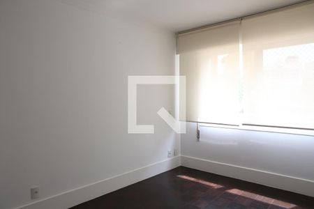 Apartamento à venda com 141m², 3 quartos e 1 vaga Apartamento à venda com 141m², 3 quartos e 1 vagaQuarto 2