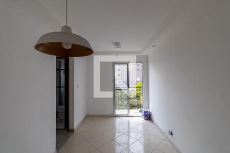 Sala de apartamento para alugar com 2 quartos, 43m² em Vila Carmosina, São Paulo