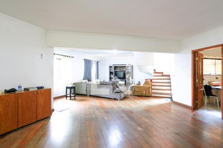 Sala de casa à venda com 4 quartos, 230m² em Rolinópolis, São Paulo