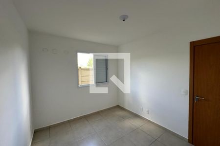 Dormitório 01 de apartamento para alugar com 2 quartos, 48m² em Via Norte, Ribeirão Preto