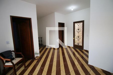 Sala 2º piso de casa para alugar com 3 quartos, 250m² em Ramos, Rio de Janeiro