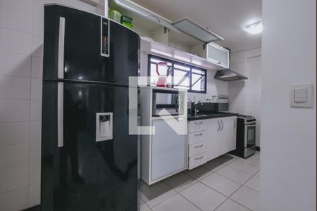 Cozinha de apartamento para alugar com 2 quartos, 148m² em Armação, Salvador