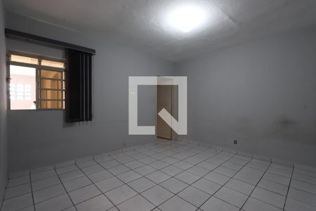 Quarto 1 de casa para alugar com 2 quartos, 110m² em Vila Sapopemba, São Paulo