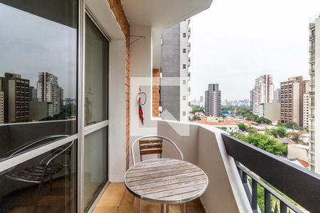 Varanda de apartamento para alugar com 4 quartos, 139m² em Pinheiros, São Paulo