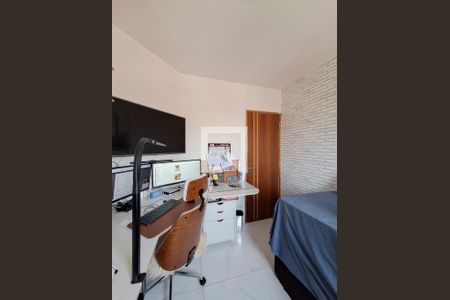 Quarto 1 de apartamento à venda com 3 quartos, 68m² em Jardim Santa Inês, São Paulo