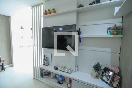 Sala de apartamento para alugar com 2 quartos, 67m² em Vila Bertioga, São Paulo