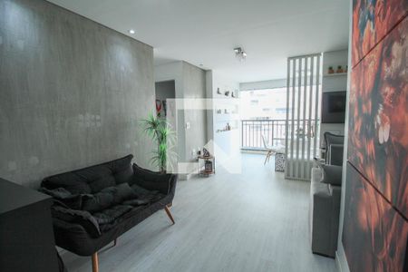 Sala de apartamento para alugar com 2 quartos, 67m² em Vila Bertioga, São Paulo