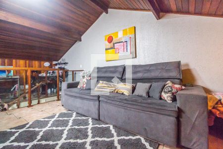 Sala de TV de casa de condomínio para alugar com 2 quartos, 98m² em Jardim Regina Alice, Barueri