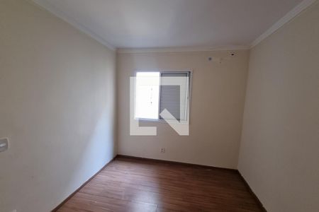 Dormitório 01 de apartamento para alugar com 2 quartos, 50m² em Valentina Figueiredo, Ribeirão Preto