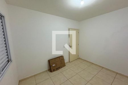 Dormitório 01 de apartamento para alugar com 2 quartos, 45m² em Valentina Figueiredo, Ribeirão Preto