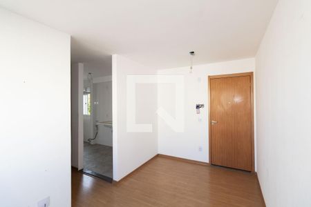 Sala de apartamento para alugar com 2 quartos, 57m² em Inhoaíba, Rio de Janeiro