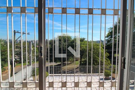 Vista da Sala 1 de casa à venda com 3 quartos, 250m² em Paternon, Porto Alegre