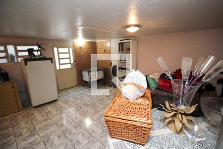 Sala 2 de casa à venda com 3 quartos, 250m² em Paternon, Porto Alegre