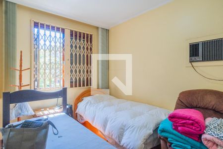 Quarto 2 de casa para alugar com 4 quartos, 300m² em Partenon, Porto Alegre