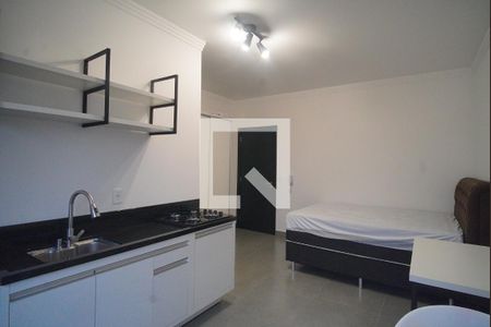 Quarto/Cozinha de apartamento para alugar com 1 quarto, 22m² em Vila Nova, Novo Hamburgo