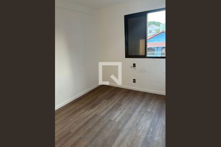 Quarto de apartamento à venda com 3 quartos, 160m² em Tirol, Contagem