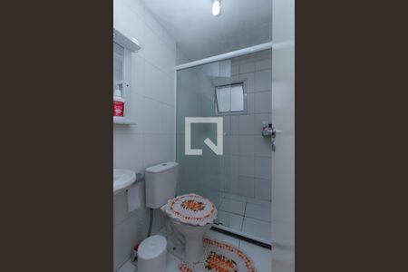 Banheiro de apartamento para alugar com 2 quartos, 51m² em Jardim Modelo, São Paulo