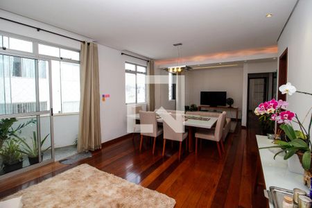 Sala de apartamento à venda com 4 quartos, 130m² em Buritis, Belo Horizonte