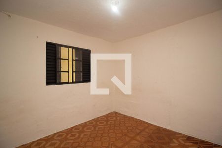 Sala/Quarto de casa para alugar com 1 quarto, 70m² em Parque Maria Domitila, São Paulo