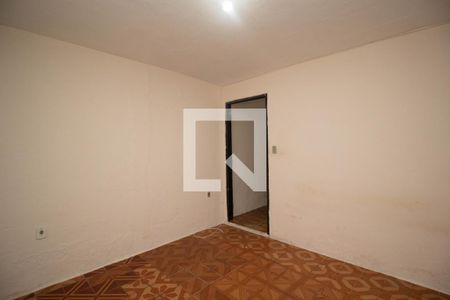 Sala/Quarto de casa para alugar com 1 quarto, 70m² em Parque Maria Domitila, São Paulo