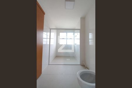 Banheiro de apartamento para alugar com 1 quarto, 46m² em Parque da Figueira, Campinas