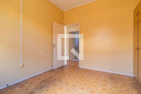 Quarto 2 de casa à venda com 3 quartos, 300m² em Partenon, Porto Alegre