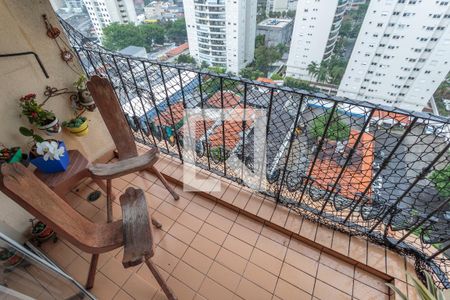 Varanda de apartamento à venda com 3 quartos, 119m² em Vila Uberabinha, São Paulo