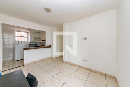 Sala de apartamento à venda com 3 quartos, 69m² em Padre Eustáquio, Belo Horizonte