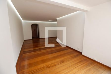 Sala de apartamento para alugar com 4 quartos, 111m² em Jardim Vitória Régia, São Paulo