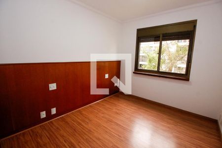 Suíte de apartamento para alugar com 4 quartos, 111m² em Jardim Vitória Régia, São Paulo