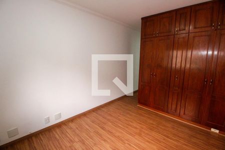 Suíte de apartamento para alugar com 4 quartos, 111m² em Jardim Vitória Régia, São Paulo