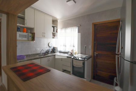 Casa à venda com 137m², 2 quartos e 2 vagas Casa à venda com 137m², 2 quartos e 2 vagasCozinha e Área de Serviço