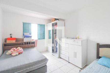 Casa à venda com 137m², 2 quartos e 2 vagas Casa à venda com 137m², 2 quartos e 2 vagasEdícula