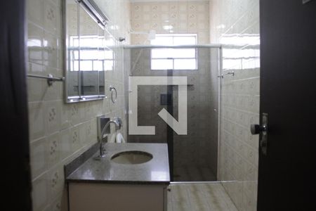 Banheiro de casa para alugar com 3 quartos, 200m² em Mooca, São Paulo