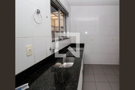 Cozinha de apartamento à venda com 3 quartos, 116m² em Eldorado, Contagem