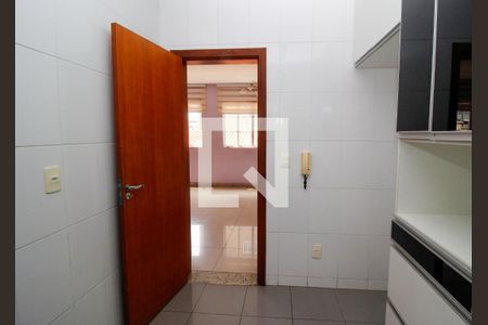 Cozinha de apartamento à venda com 3 quartos, 116m² em Eldorado, Contagem