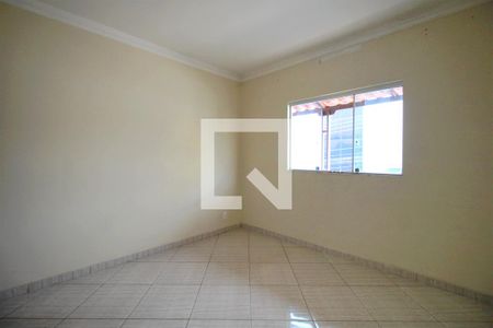 Quarto 2 de casa para alugar com 2 quartos, 50m² em Pompéia, Belo Horizonte