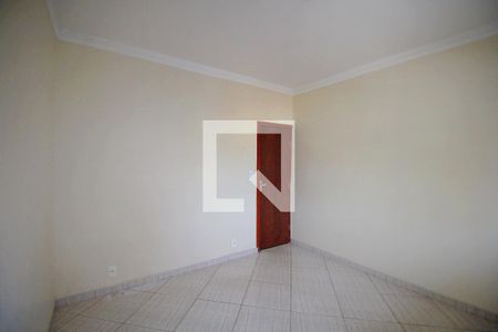 Quarto 2 de casa para alugar com 2 quartos, 50m² em Pompéia, Belo Horizonte