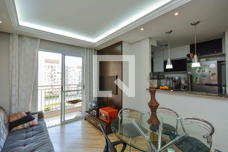 Sala de apartamento à venda com 2 quartos, 62m² em Usina Piratininga, São Paulo