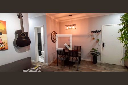 Sala de apartamento à venda com 2 quartos, 53m² em Bussocaba, Osasco