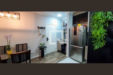 Sala de apartamento à venda com 2 quartos, 53m² em Bussocaba, Osasco