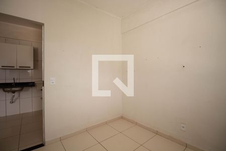 Quarto de apartamento para alugar com 1 quarto, 37m² em Taguatinga Sul (taguatinga), Brasília